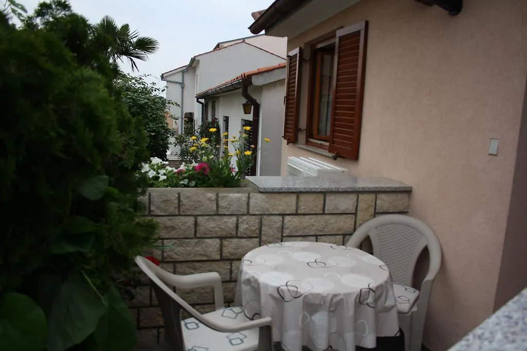 Family Friendly Apartments Pola